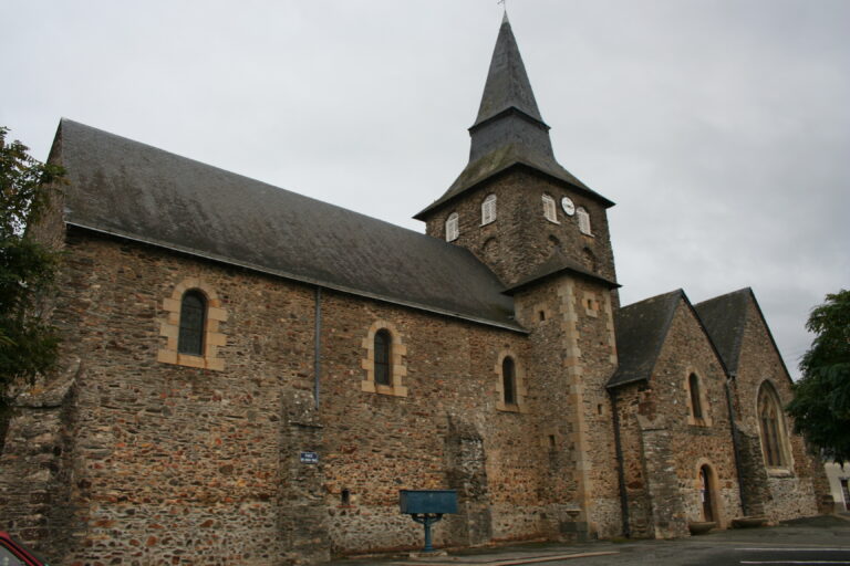 Église Saint-Pierre à Fromentières
